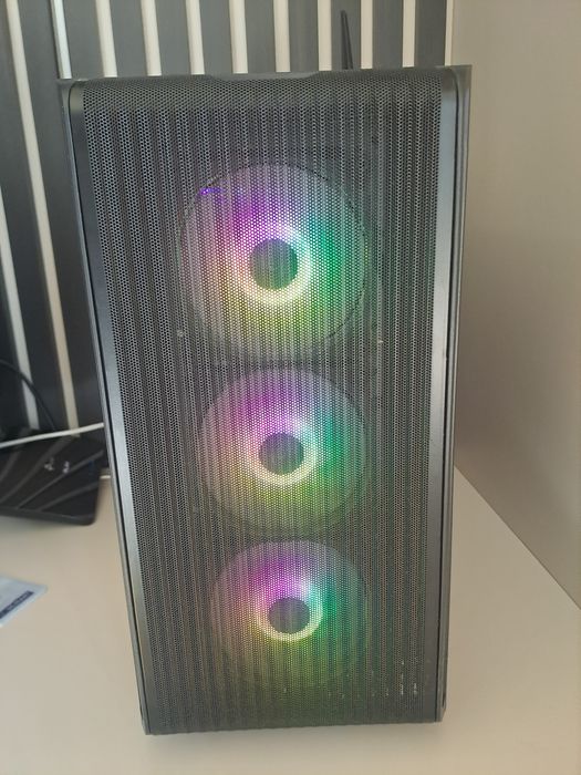Komputer Gamingowy Rtx 4070, Razen 5 7600X