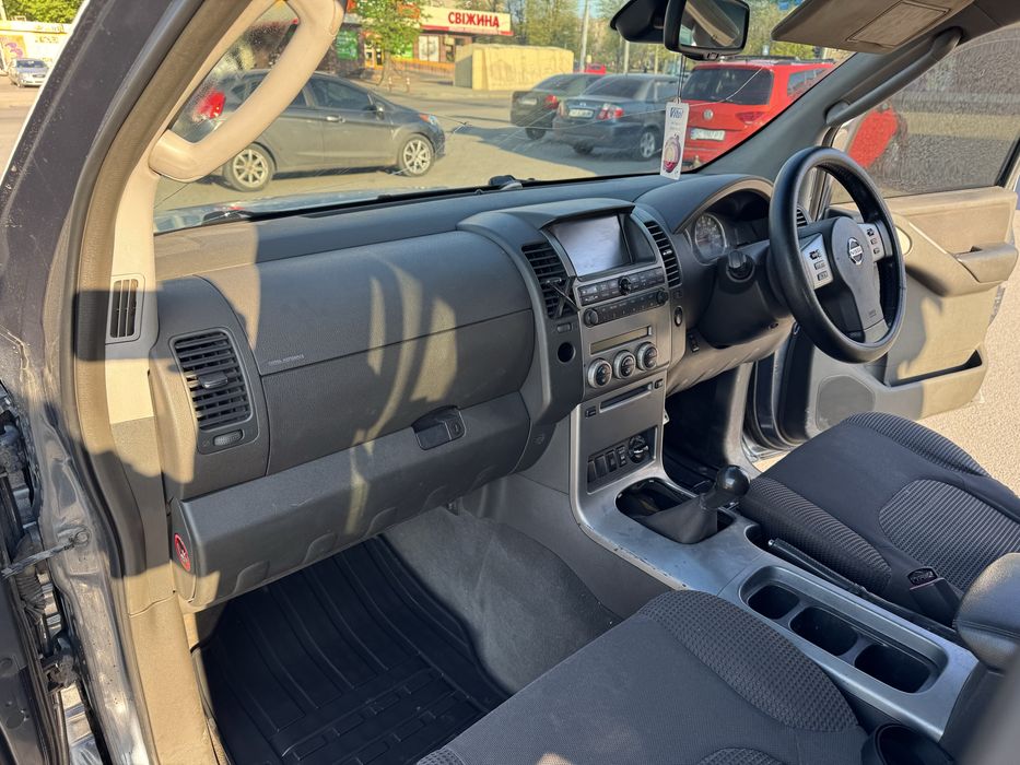 Nissan Pathfinder 2.5D Харьков!!