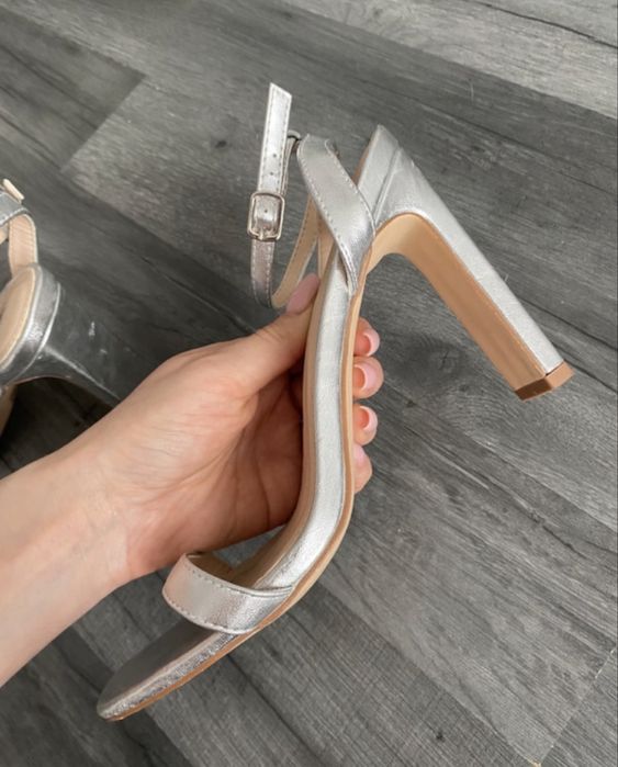 Linzi 38 srebrne buty sandały sandałki na słupku