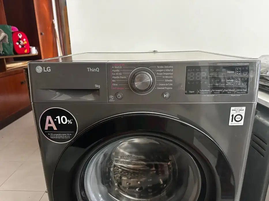 Máquina de lavar nova