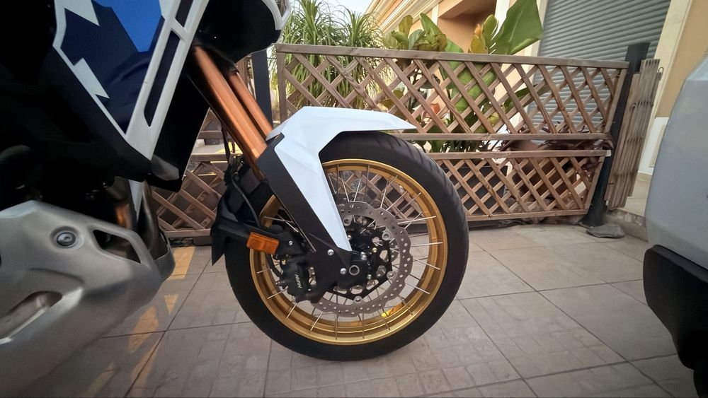 Africa twin 1100 completamente nova caixa manual