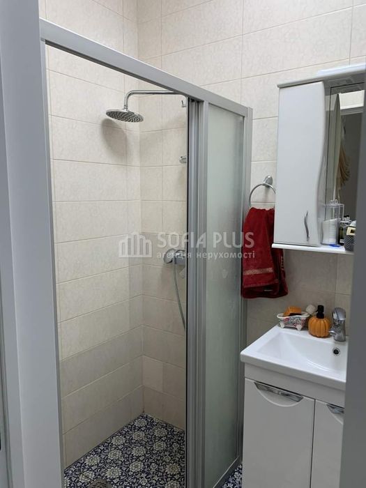 2-эт. дом, 92м2, 2.5 сот, Петропавловская Борщаговка, Полтавская 5А, с