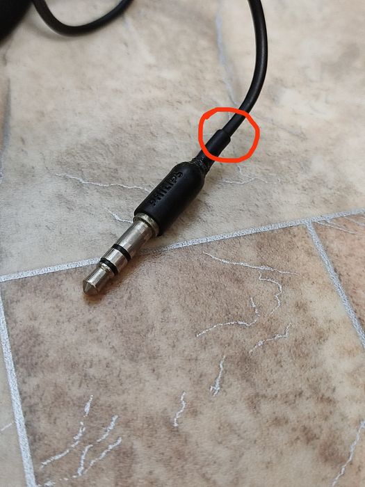 Продам наушники Philips SHS390 в хорошем состоянии