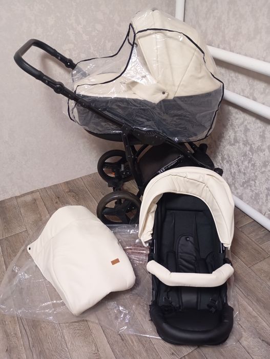 Візочок, дитячий.