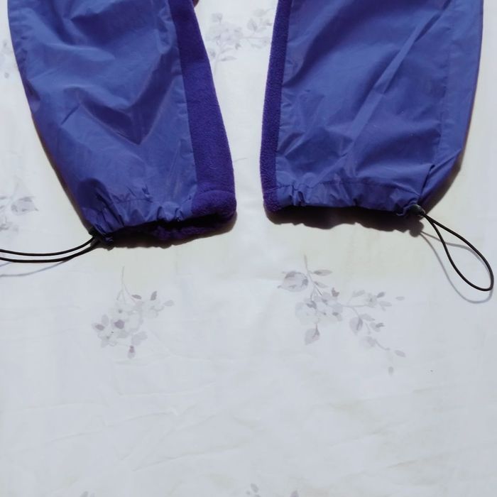 Штани на флісі Pull and bear,з рефлективним покриттям.