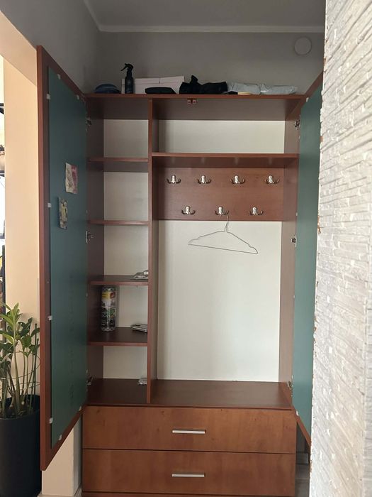 Szafa w bardzo dobrym stanie