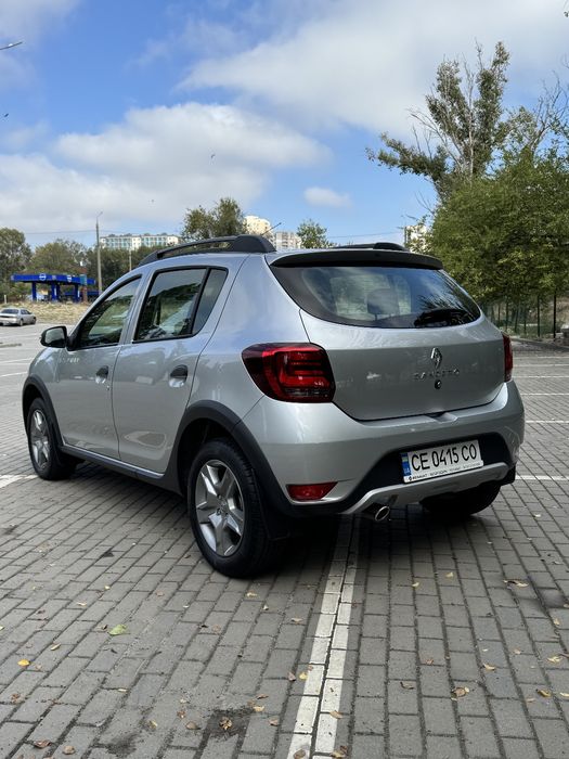 Renault Sandero Stepway Рено Сандеро Степвэй