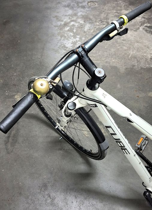 Bicicleta urbana Cube