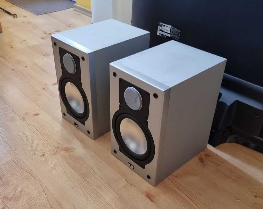 Elac cl 82 si kolumny podstawkowe