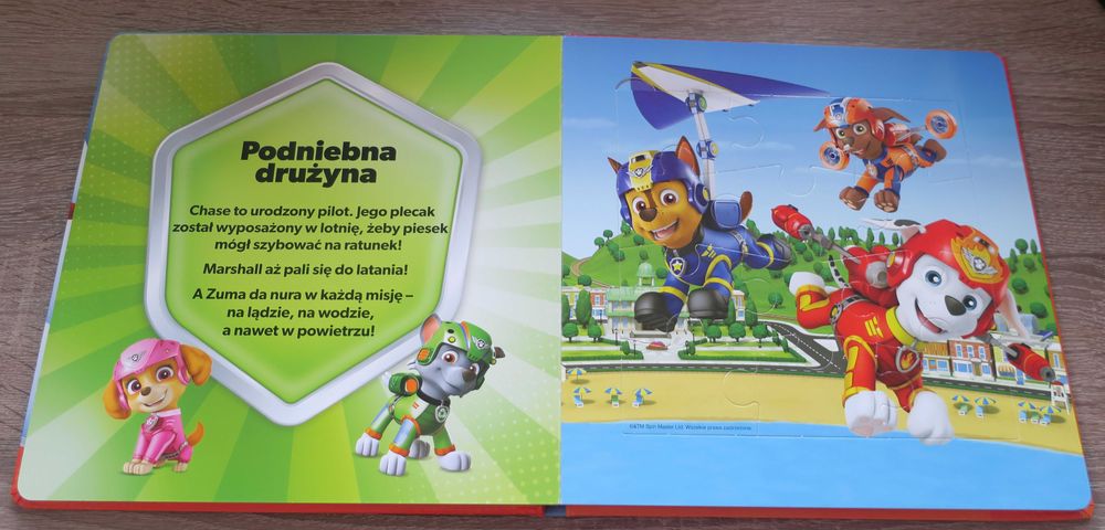 Książka z puzzlami Psi Patrol