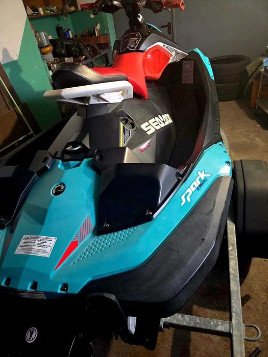Skuter wodny Sea-Doo Spark Trixx 2up Przyczepka seadoo