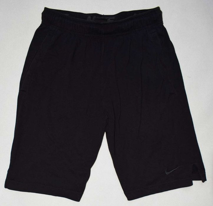 Nike spodenki na trening bawełniane S