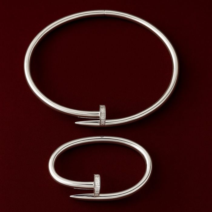 Набір прикрас жіночий: жорсткий чокер і браслет цвях  з цирконіями