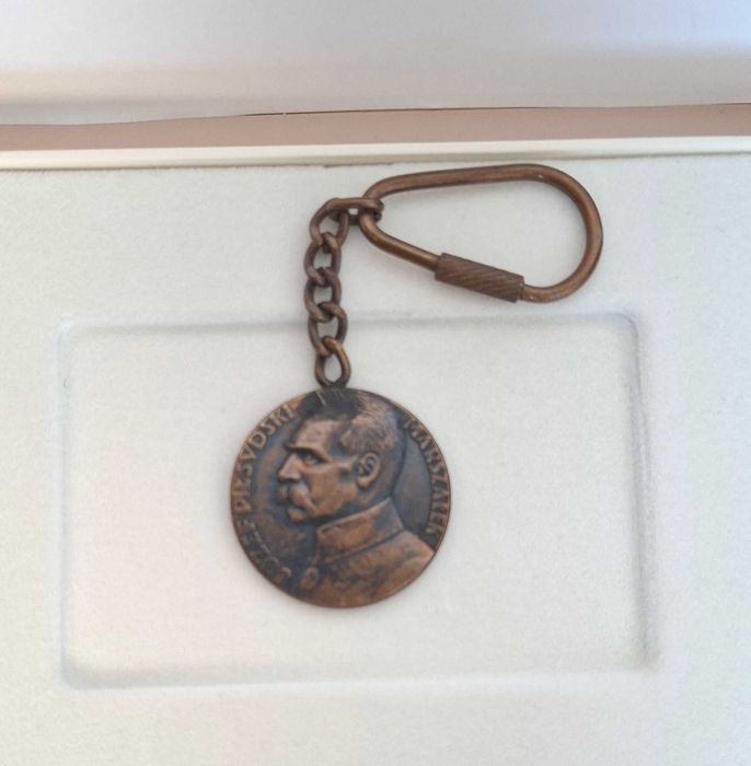 Medal Marszałek J. Piłsudski, brąz 1930 r. proj. J. Aumiller II RP