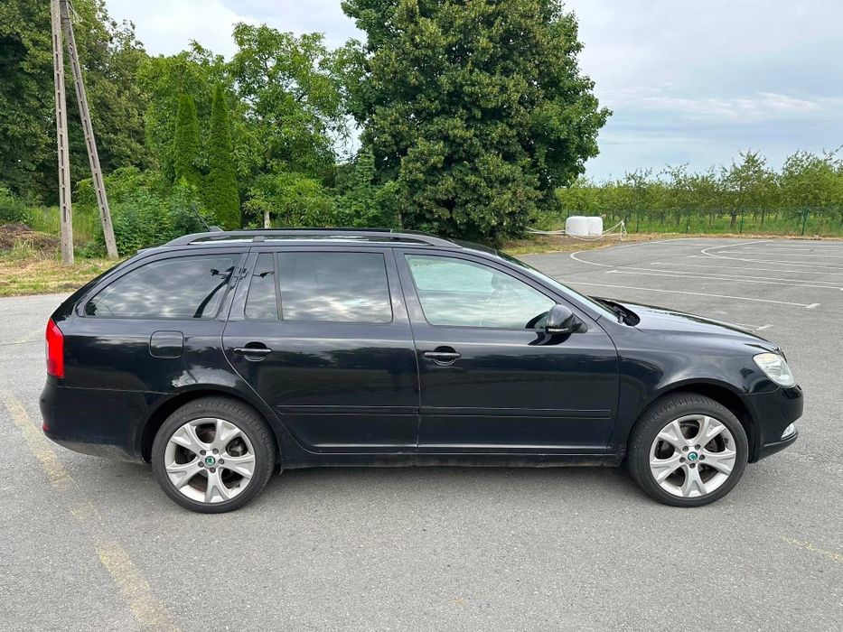 Skoda Octavia  kombi 1.8TSI Klimatronik,Hak  2kpl koł 4×4