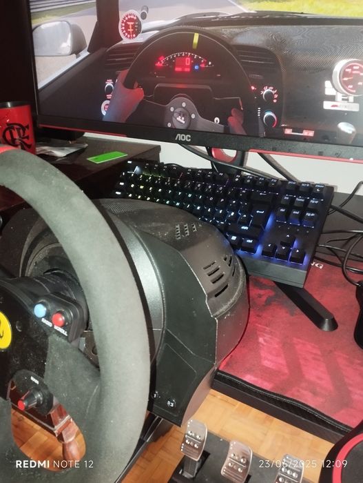 Volante thrustmaster t300 ferrari Alcântara