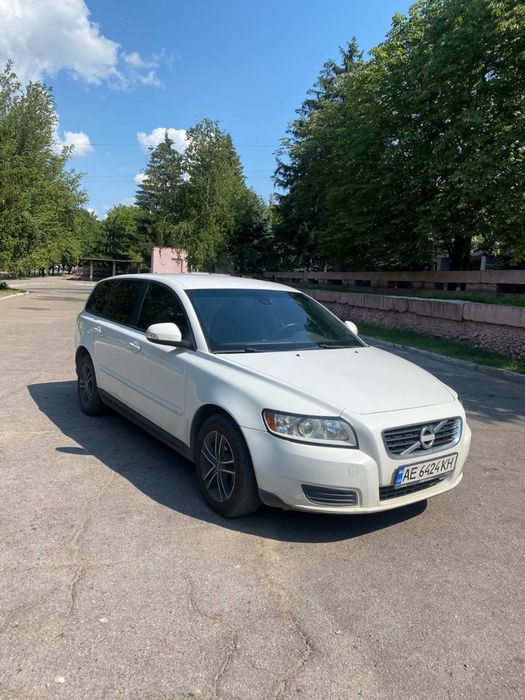 Volvo V50 2010 VIN YV1MW76F2B2611111 фото оголошення 5 з 8