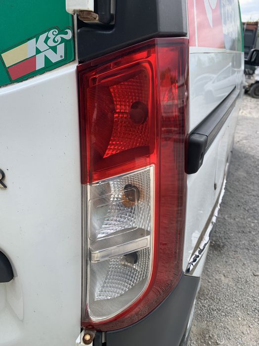 Dacia Dokker lampa prawa tylna praqy tył kompletna EUROPA