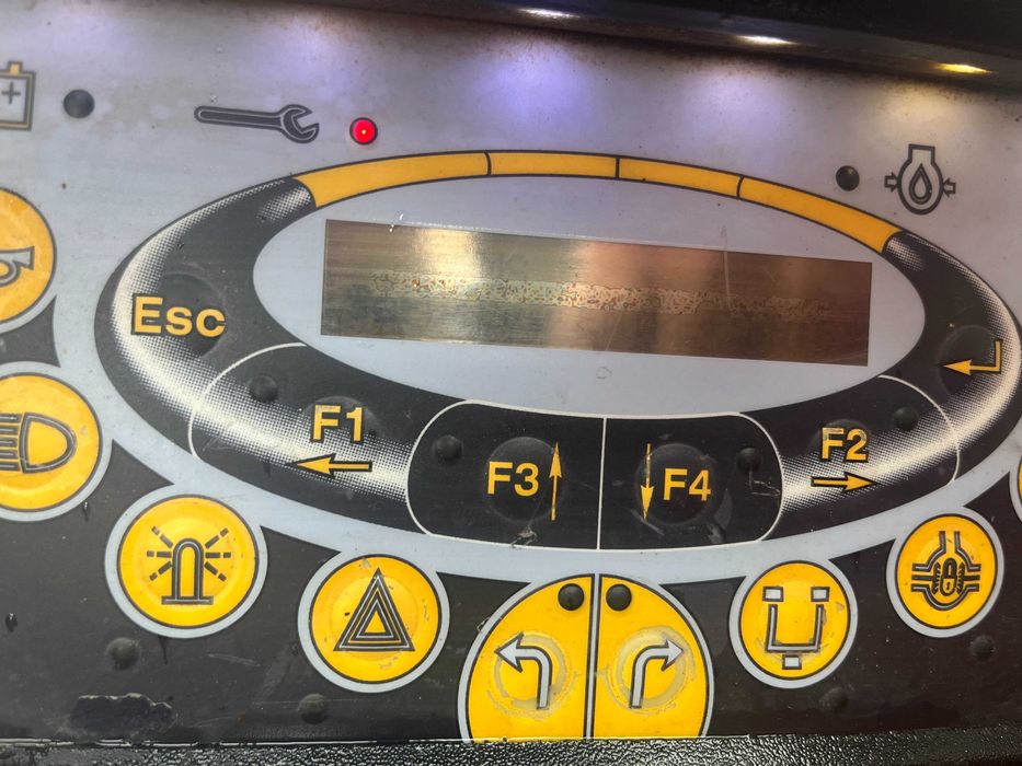 Мобільний вилковий навантажувач MOFEET M4 20.3