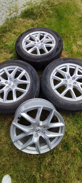 3 Oryginalne koła zimowe Volvo XC60 18” 235/ 60 R18 – alufelgi + Pirelli. Odbiór osobisty w Łodzi