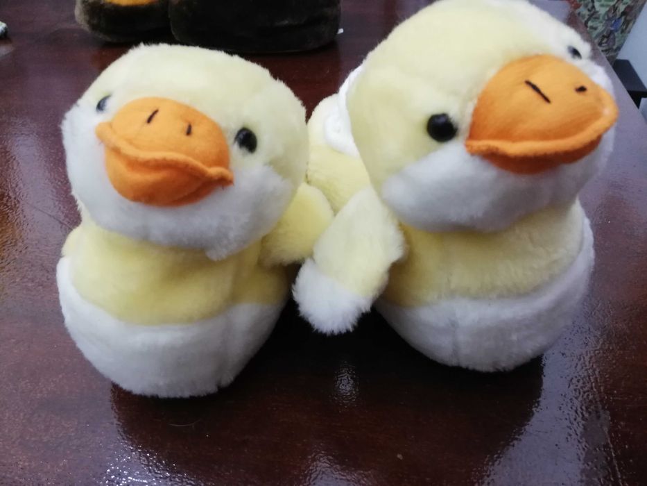 Pantufas criança vintage anos 80 nunca usadas