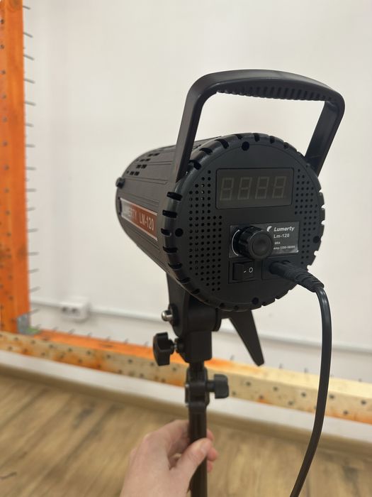 Студійне відео світло LUMERTY LM-120Вт, розпродаж