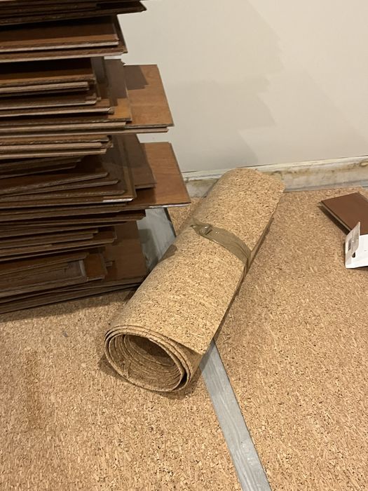 40m2 Chão Madeira em ótimo estado