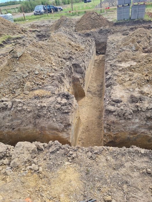 Budowa domów od fundamentów mury stropy dachy pokrycia