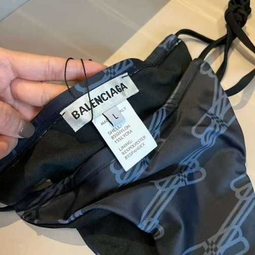 Damski strój kąpielowy Balenciaga 110417