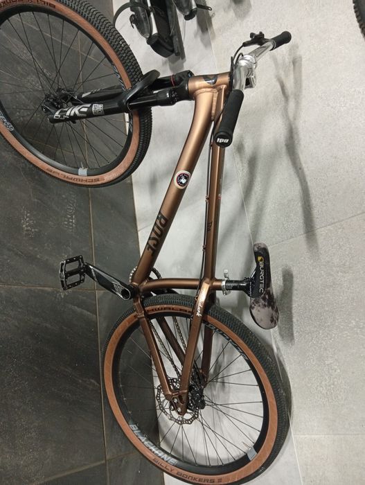 Rose the Bruce 2   PRZECYTAJ OPIS