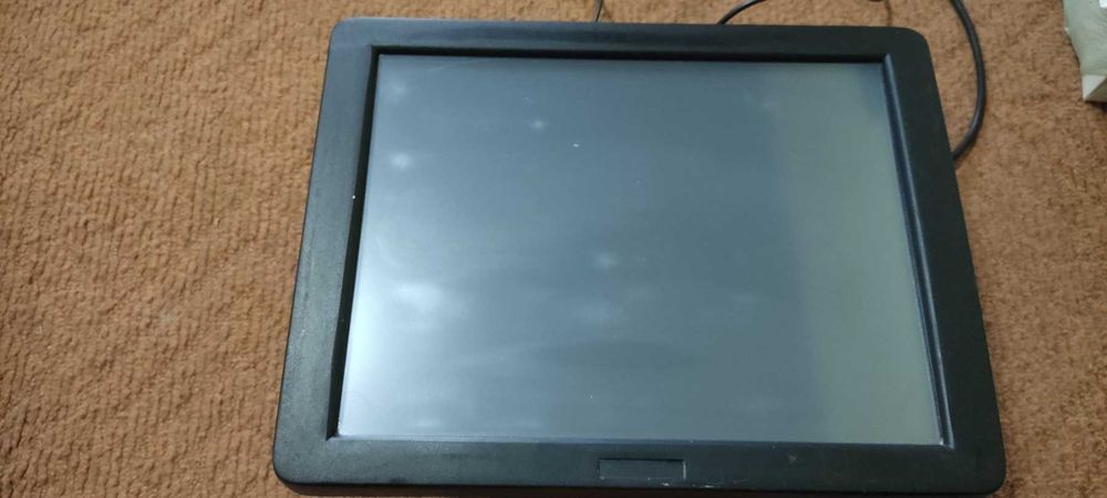 Монітор FEC Aegis 152 Touchscreen 15″