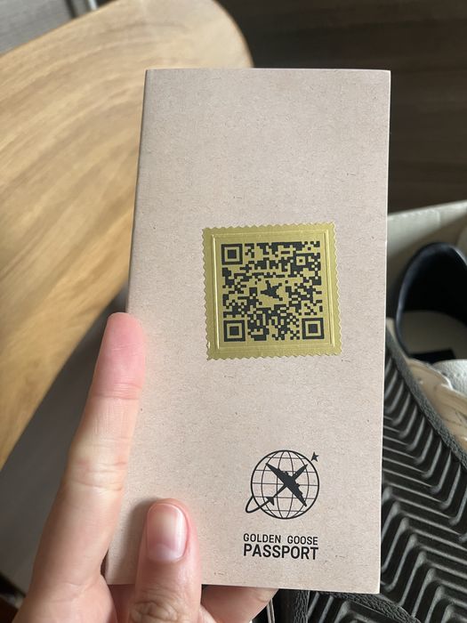 Snekersy Golden Goose roz.40 skorzane biale