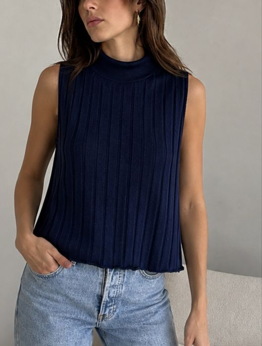 Стильна жилетка zara темно синя