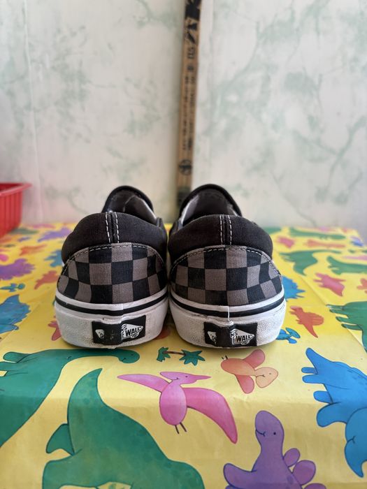 Жіночі кеди Vans у клітинку 37 розмір