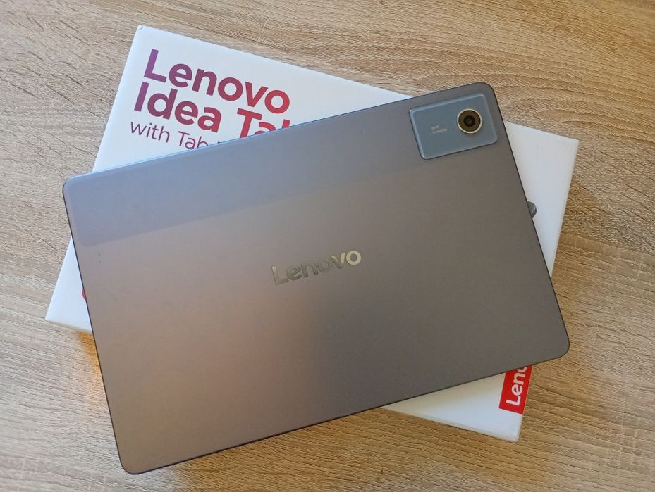 Lenovo Idea Tab TB336FU 8/128 GB + rysik+klawiatura+ etui+ pudełko