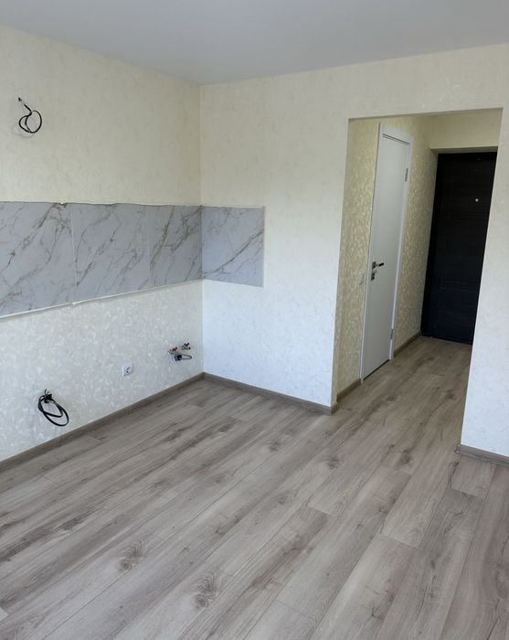 Продаж 1 кім Миколаївка , 36 м.кв, 2 поверх