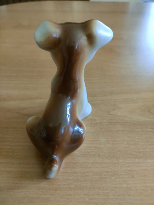 Piesek porcelanowy