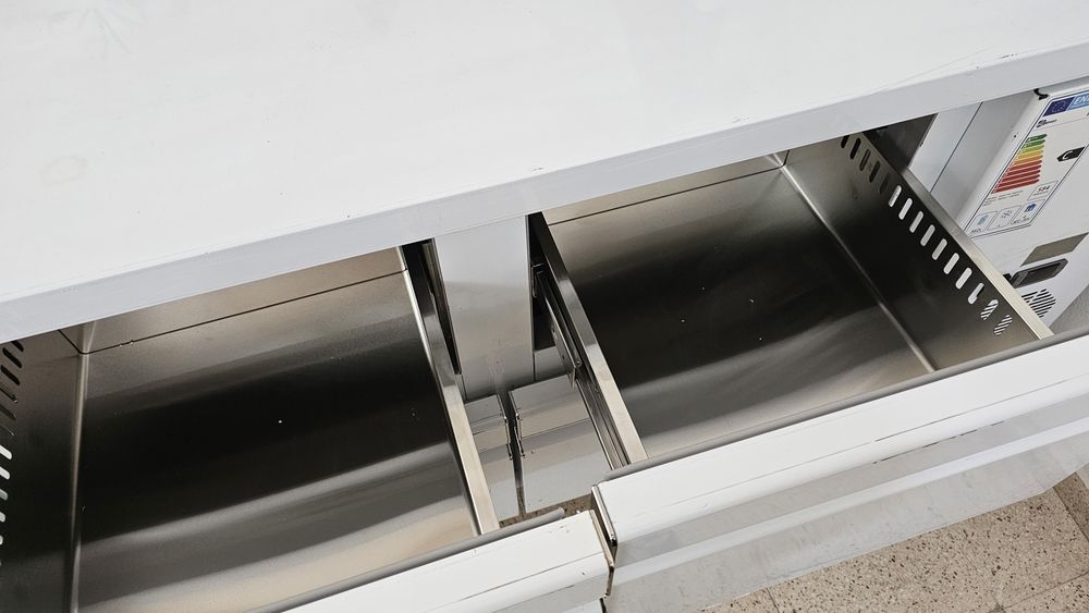 Bancada de gavetas refrigerada