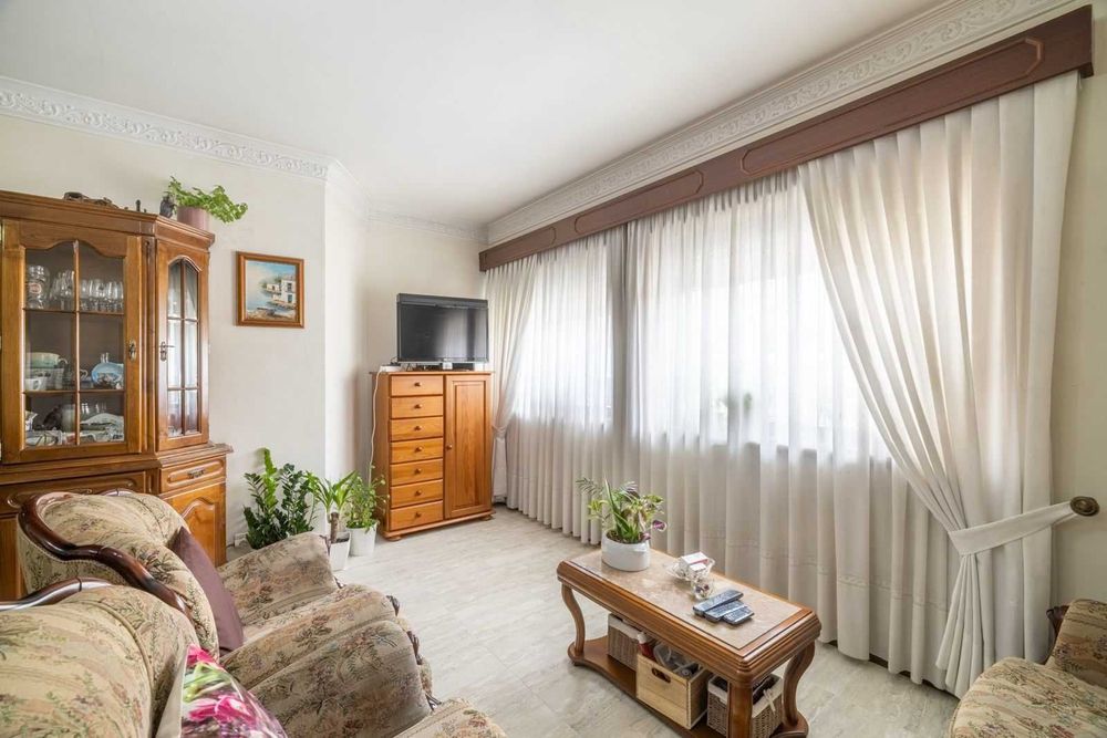 Apartamento T2+1 , ao Centro da Maia | Garagem Box