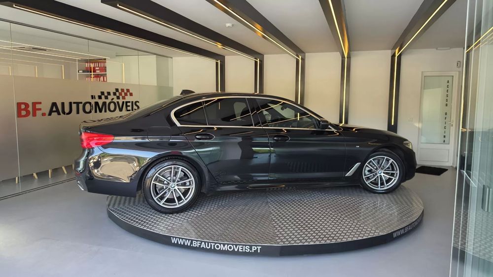 BMW 520d M Package Automatic528943341917317127