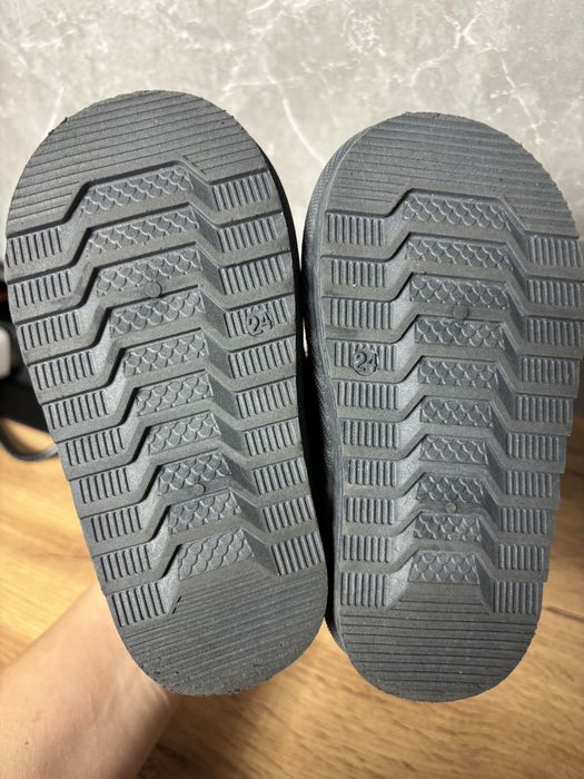 Зимові чобітки для дівчинки