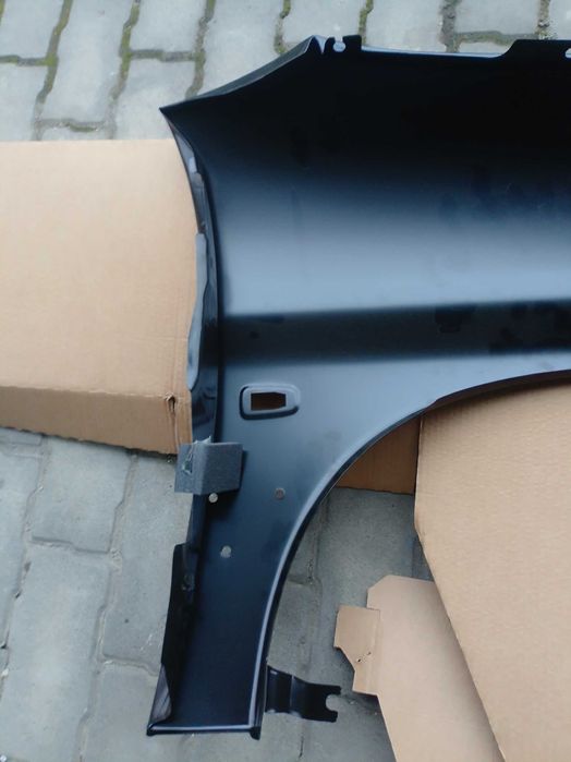 Крило переднє грунтоване