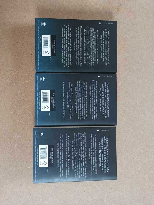 książki w języku angielskim -  Fifty Shades of Grey - 3 części