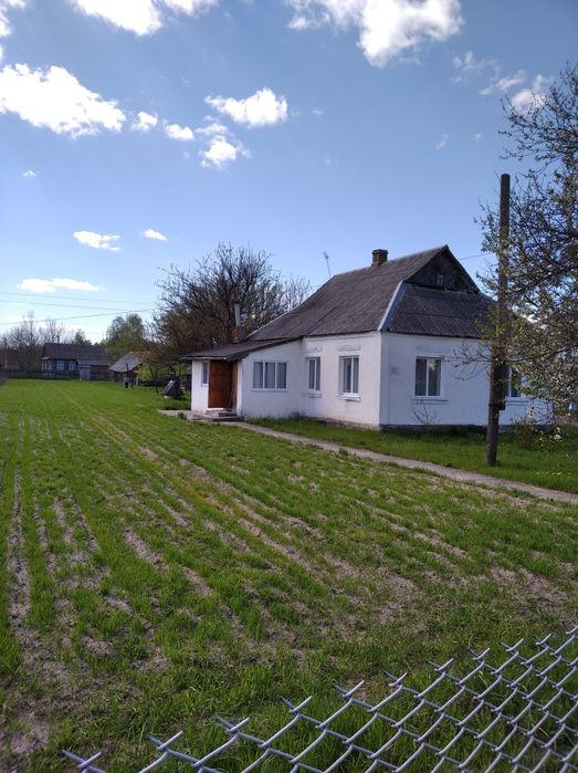 Будинок в селище Зарічне