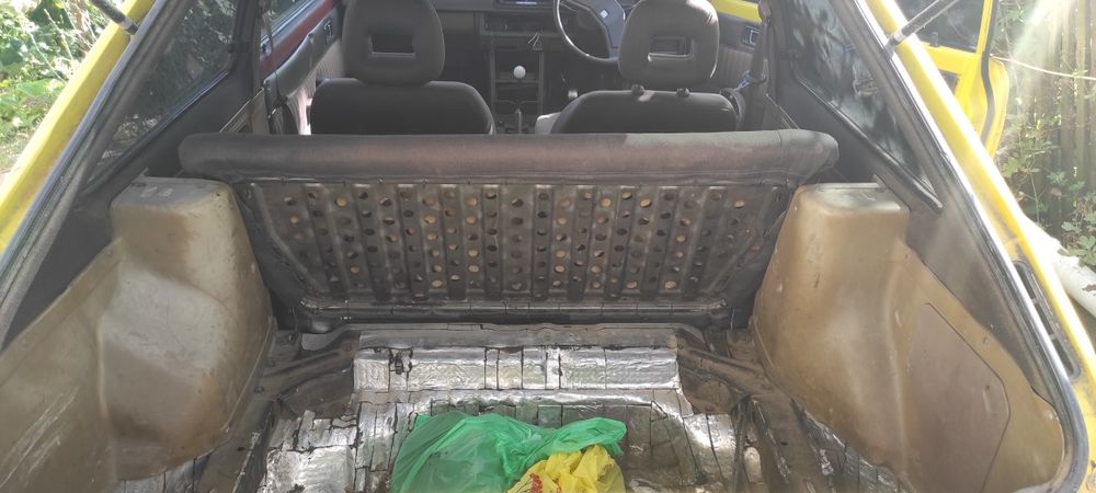 Продам Мазду 323