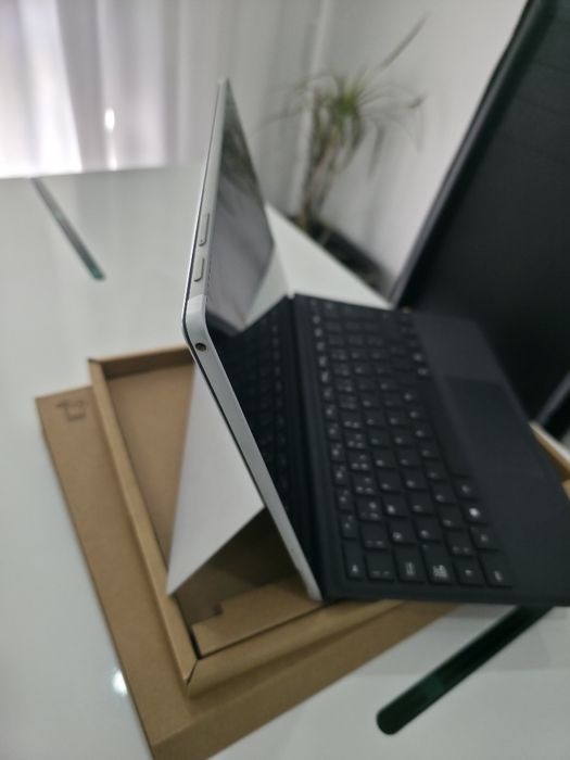 Surface pro  dell i5