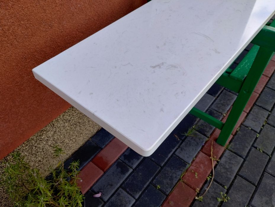 Parapet z konglomeratu Medos Misty Carrara. 2820mm X  360mm X  30mm