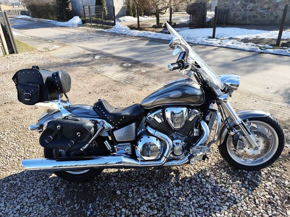 Honda VTX 1800 Custom  _ Piękny Stan _