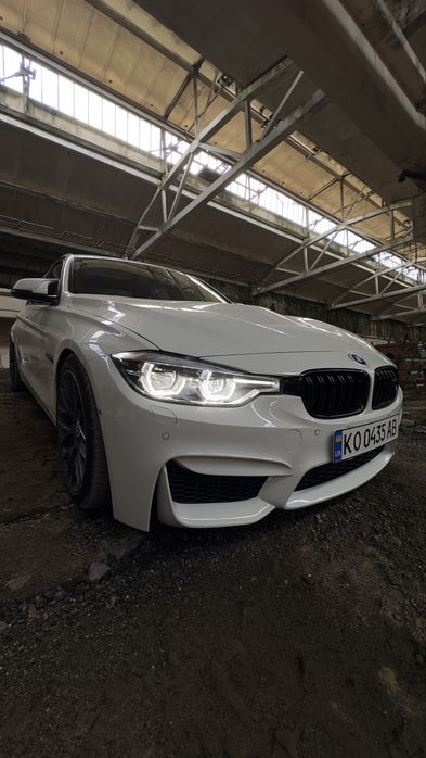 BMW F30 335i 2012