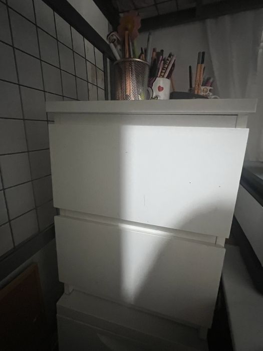 Mesa de cabeceira ikea